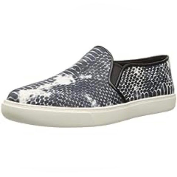 Cole Haan womens slip on Bowie light blue snakeskin shoes 7.5 slip on sneaker‍‍ - Picture 1 of 14
